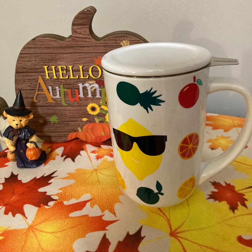 David’s Tea Cool Fruit Mug with Lid and tea 🫖 infuser